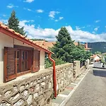Apartment Panthea *