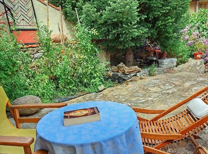 Panthea * Stavroupoli